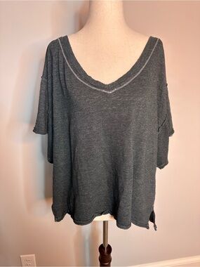 Sz M We the Free Free People grey loose fit v neck tee wide drop sleeve